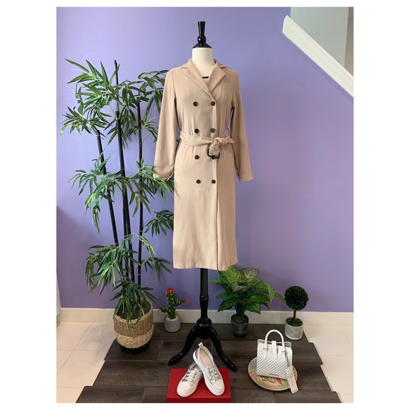 Slim Fitted Double Breasted Trench Coat with belt